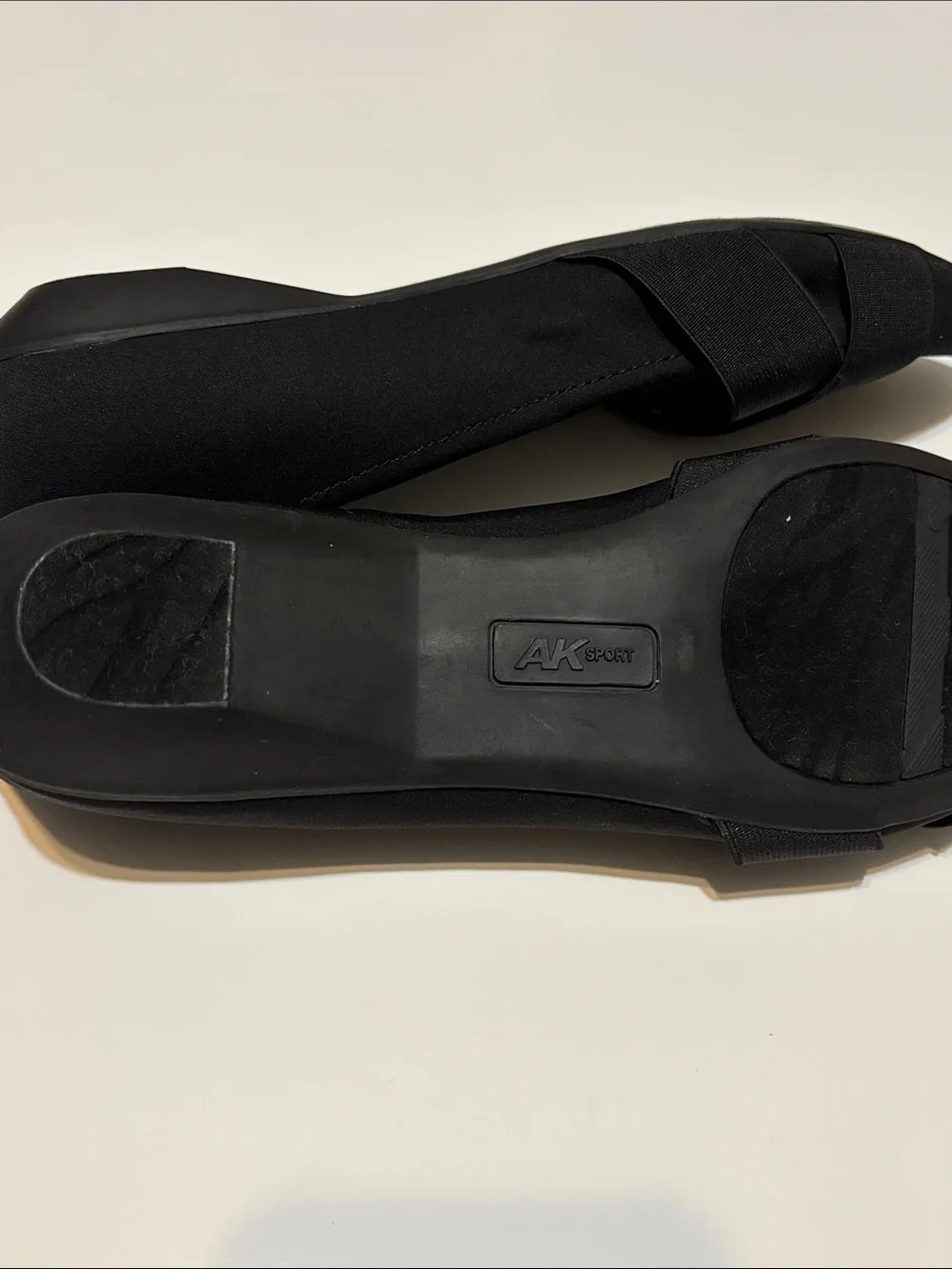 Anne Klein Black Pointed-Toe Cross-Strap Flats